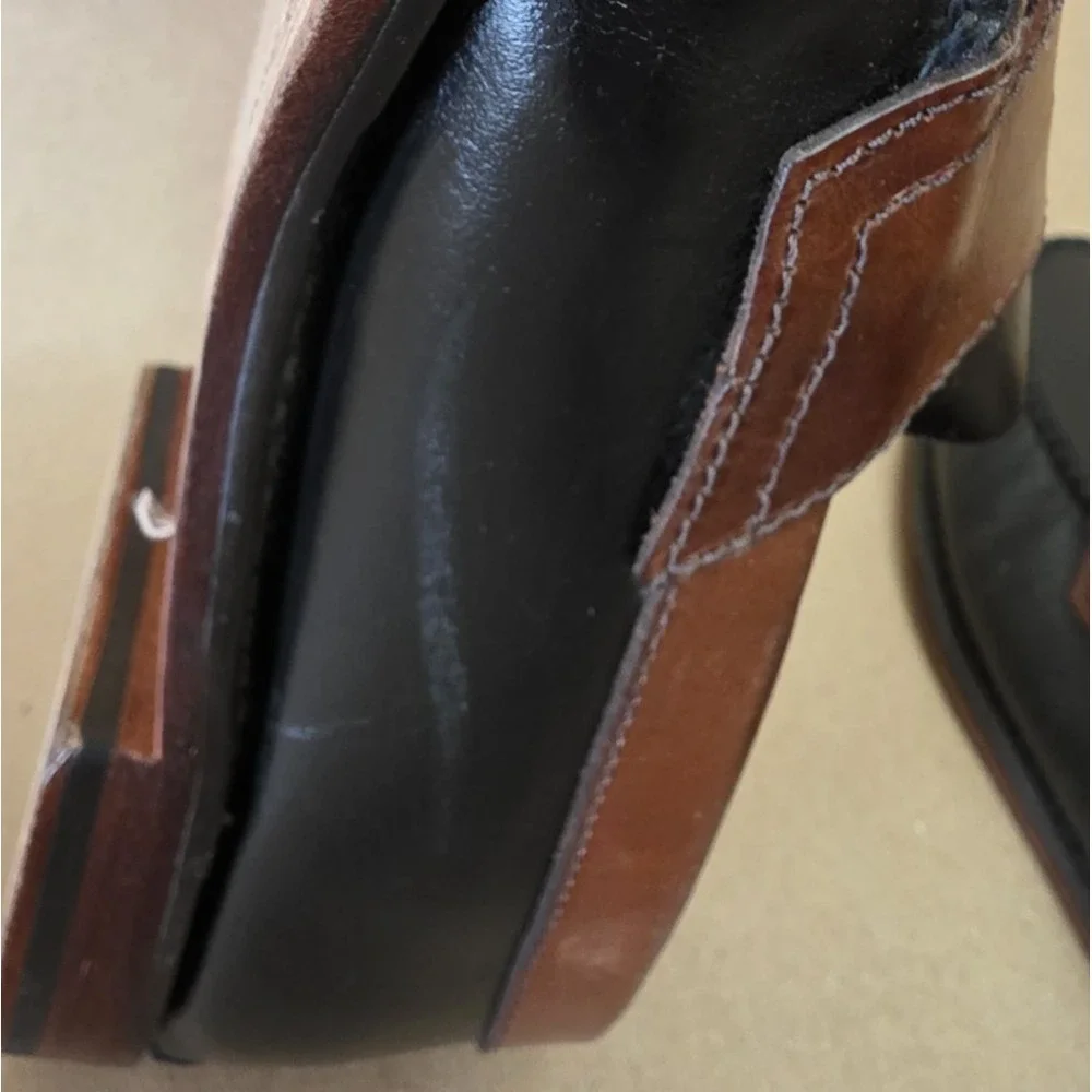 G.H. Bass Weejuns Sz 9.5 D Carl Slip-On Leather Belk 125 Dress Shoes Black Brown